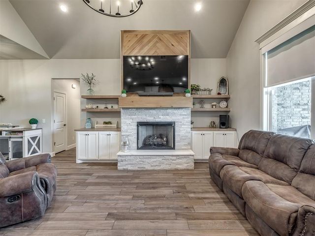 26784 Chisholm Trail, Blanchard, OK 73010