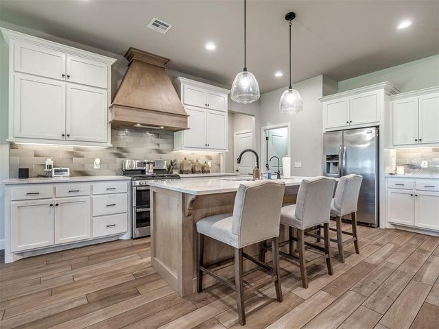 26784 Chisholm Trail, Blanchard, OK 73010