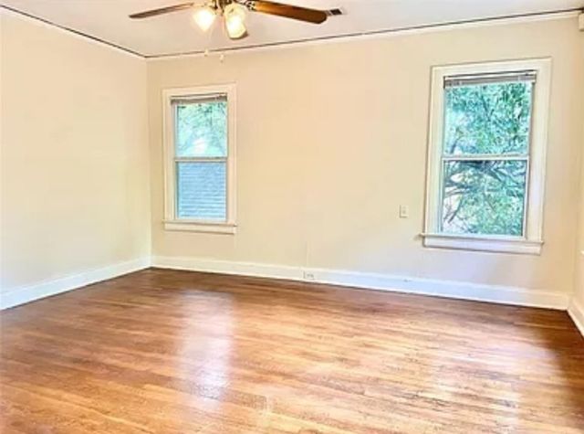 5946 La Vista Drive Upper, Dallas, TX 75206