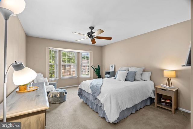 128 SANDHURST DRIVE, Mount Laurel, NJ 08054