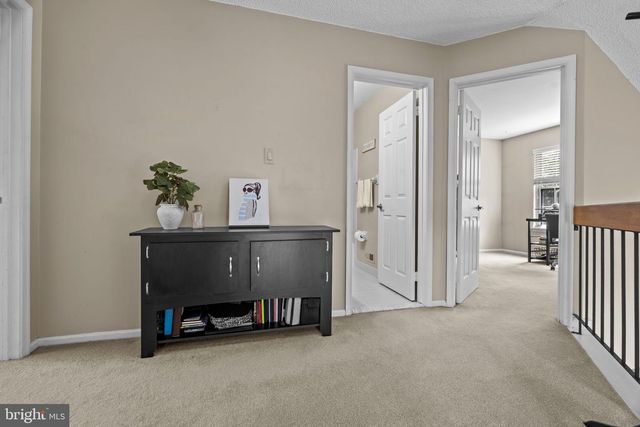 128 SANDHURST DRIVE, Mount Laurel, NJ 08054