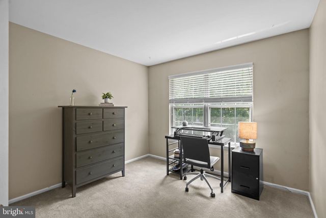 128 SANDHURST DRIVE, Mount Laurel, NJ 08054