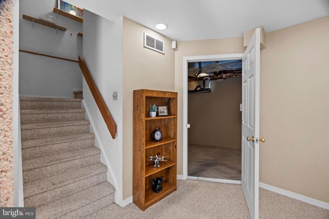 128 SANDHURST DRIVE, Mount Laurel, NJ 08054
