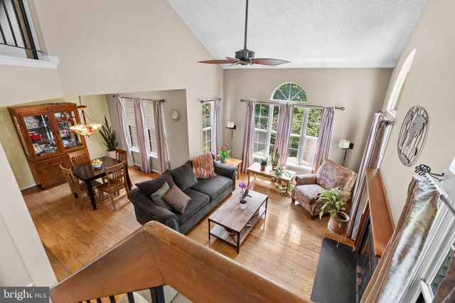 128 SANDHURST DRIVE, Mount Laurel, NJ 08054