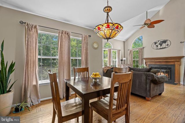 128 SANDHURST DRIVE, Mount Laurel, NJ 08054