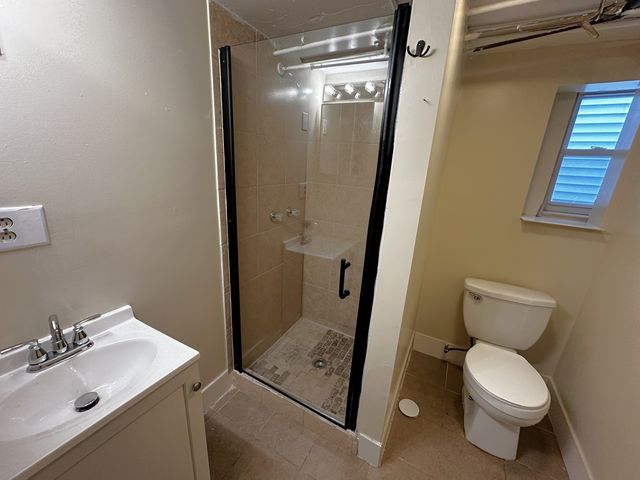 4431 S Sacramento Avenue 1, Chicago, IL 60632