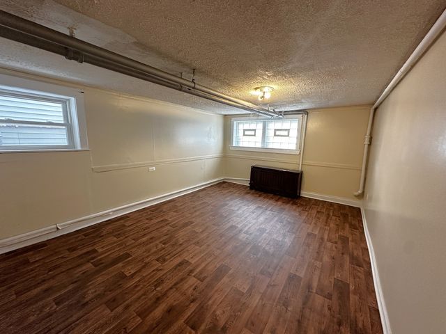 4431 S Sacramento Avenue 1, Chicago, IL 60632