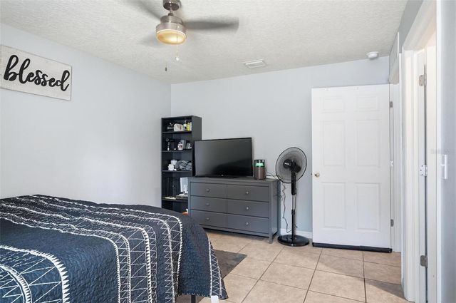 27 ROYAL OAK DRIVE, Palm Coast, FL 32164