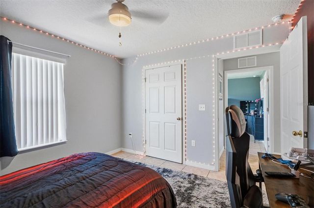 27 ROYAL OAK DRIVE, Palm Coast, FL 32164