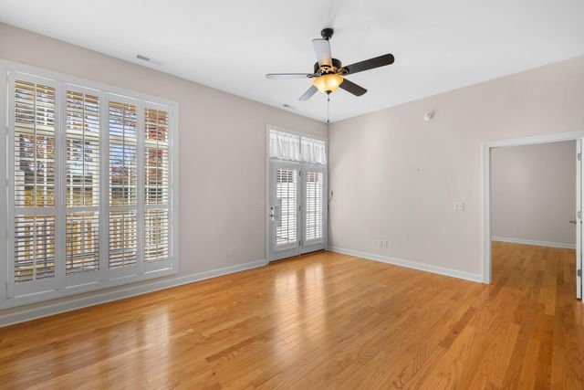 1212 STOCKER ST, Staunton, VA 24401