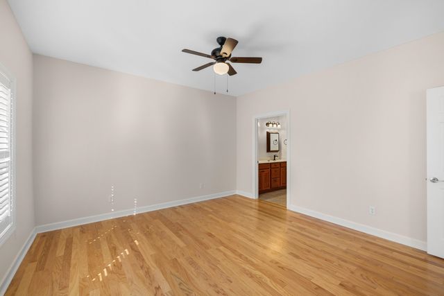 1212 STOCKER ST, Staunton, VA 24401