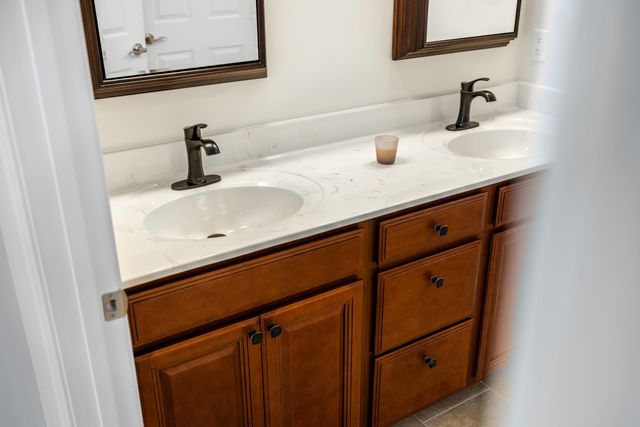 1212 STOCKER ST, Staunton, VA 24401