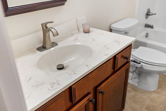 1212 STOCKER ST, Staunton, VA 24401