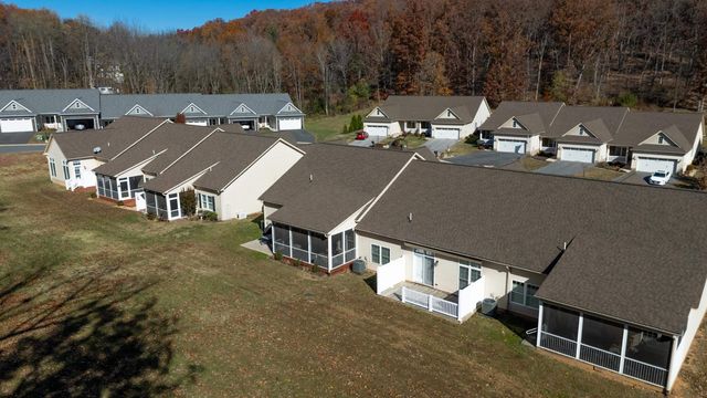 1212 STOCKER ST, Staunton, VA 24401