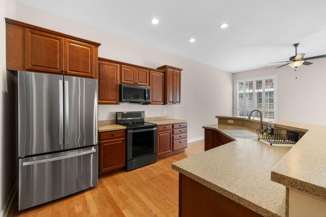 1212 STOCKER ST, Staunton, VA 24401