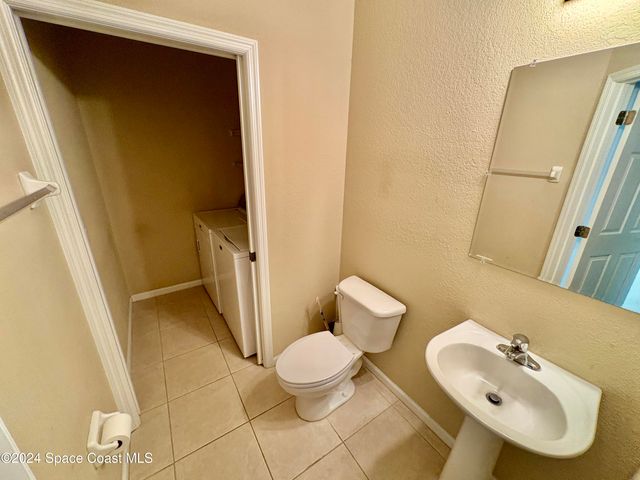 163 King Neptune Lane, Cape Canaveral, FL 32920