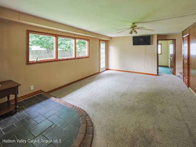 62 Appletree Drive, Saugerties, NY 12477