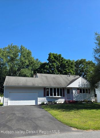 62 Appletree Drive, Saugerties, NY 12477