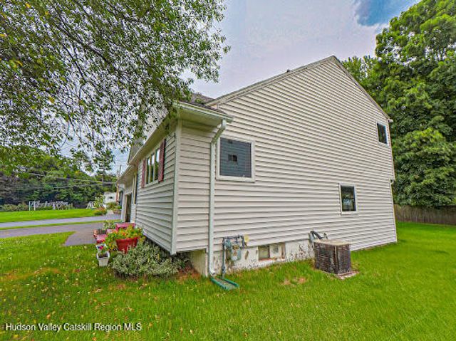 62 Appletree Drive, Saugerties, NY 12477