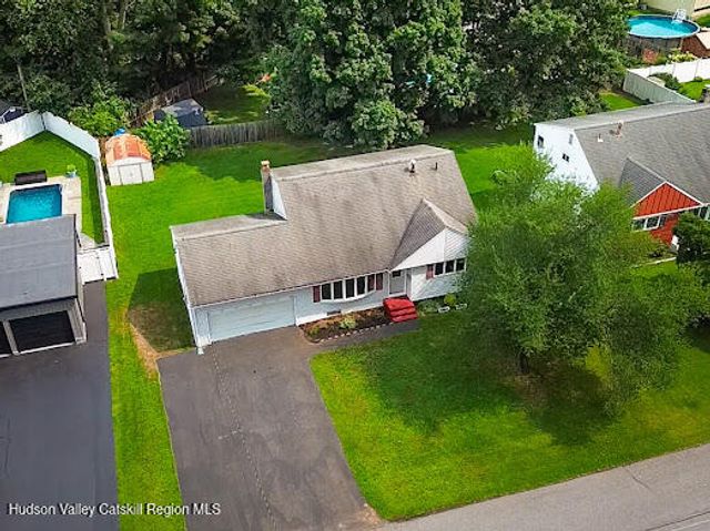 62 Appletree Drive, Saugerties, NY 12477