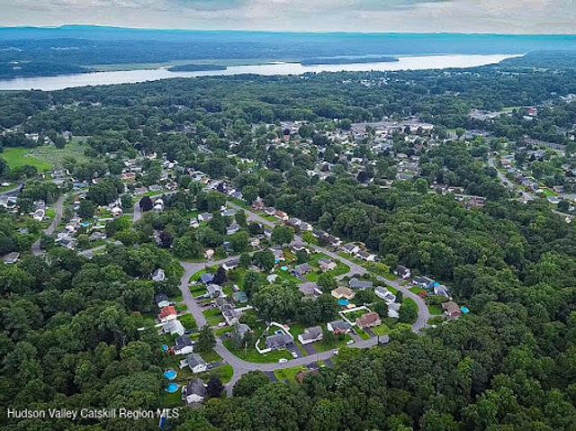 62 Appletree Drive, Saugerties, NY 12477