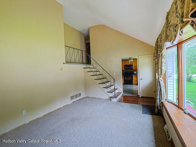 62 Appletree Drive, Saugerties, NY 12477