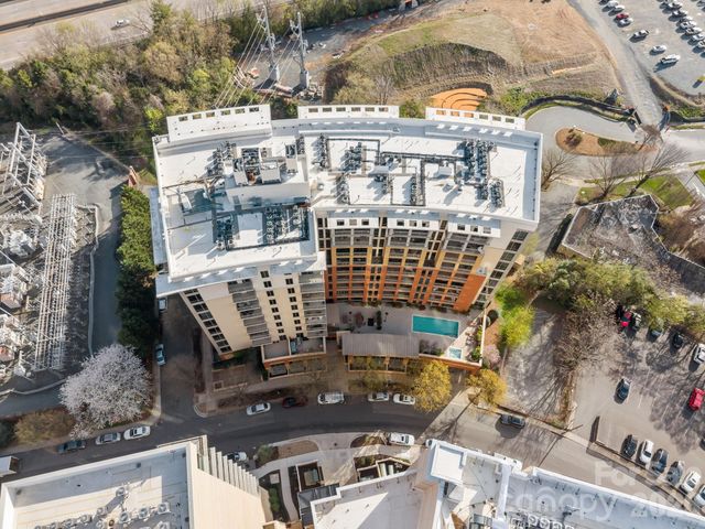 701 Royal Court 1009, Charlotte, NC 28202