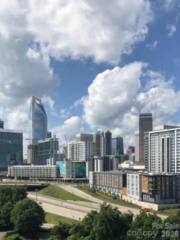 701 Royal Court 1009, Charlotte, NC 28202