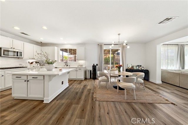 26217 Isabella Place, Murrieta, CA 92563