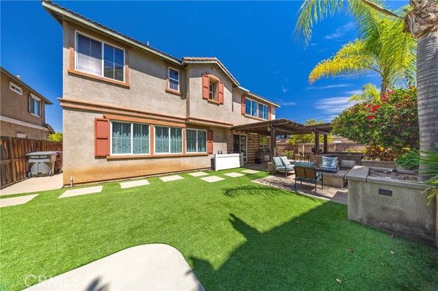 26217 Isabella Place, Murrieta, CA 92563