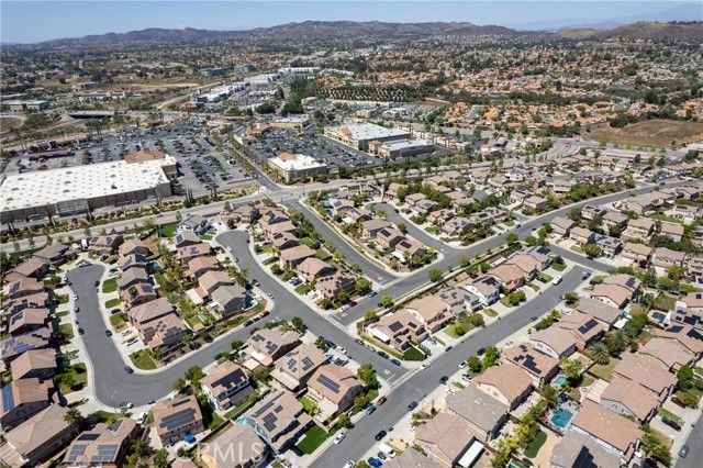 26217 Isabella Place, Murrieta, CA 92563