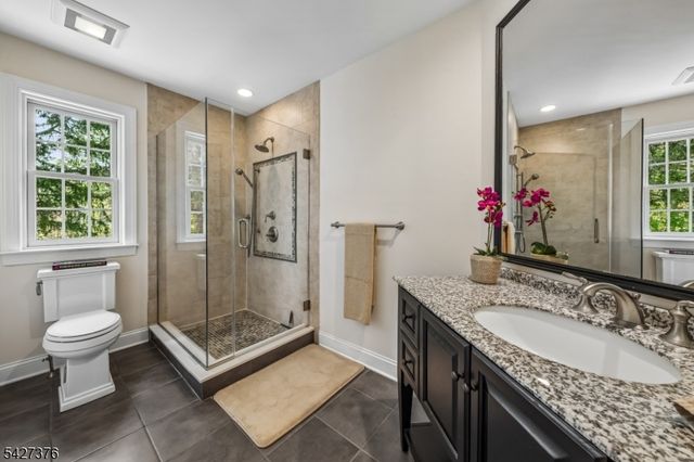 4 Canfield Ter, Morris Twp., NJ 07960