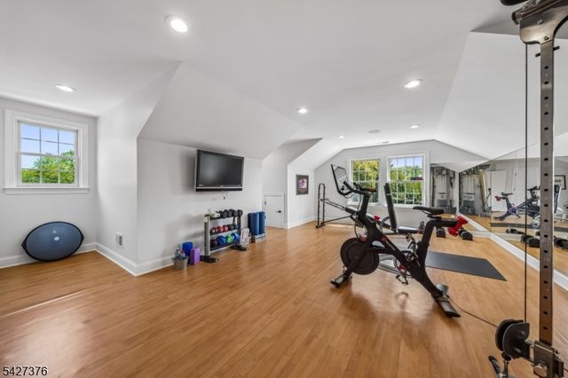 4 Canfield Ter, Morris Twp., NJ 07960