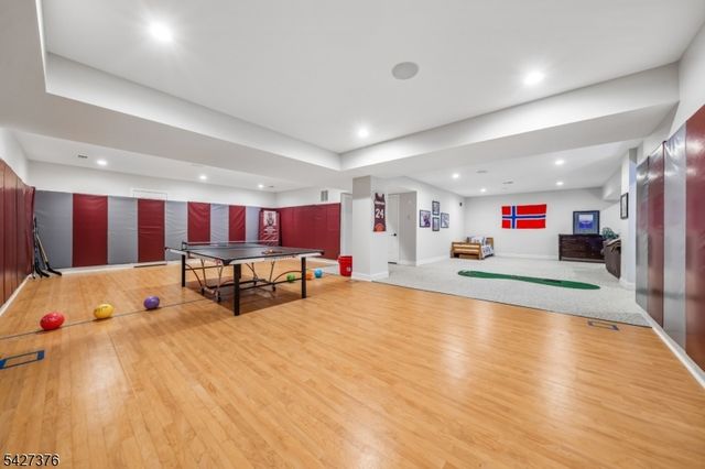 4 Canfield Ter, Morris Twp., NJ 07960