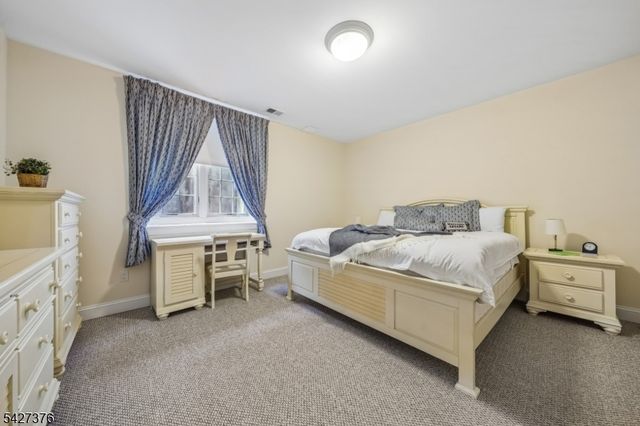 4 Canfield Ter, Morris Twp., NJ 07960