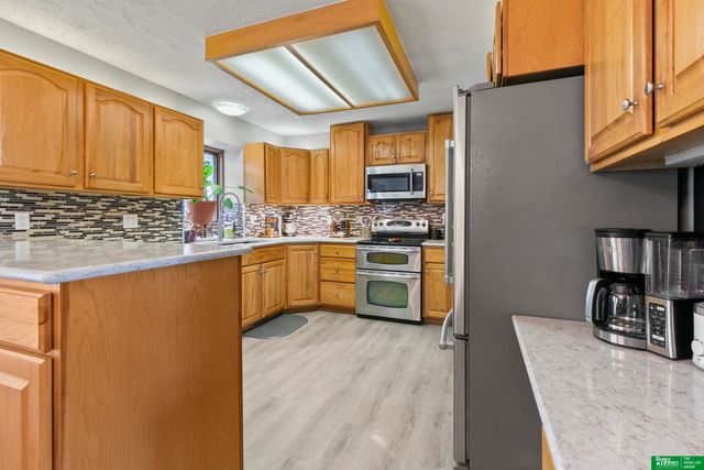 3501 Lynnwood Drive, Bellevue, NE 68123