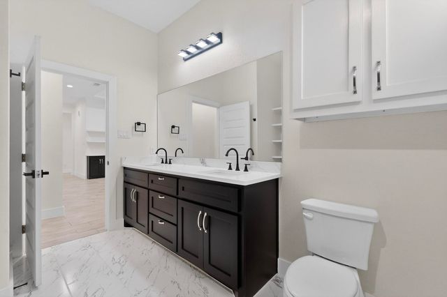 339 Cross Tie Ranch Road, Trinidad, TX 75163