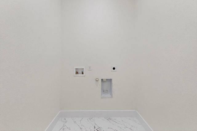 339 Cross Tie Ranch Road, Trinidad, TX 75163