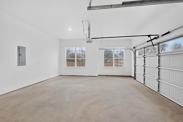 339 Cross Tie Ranch Road, Trinidad, TX 75163