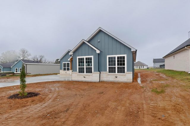 339 Cross Tie Ranch Road, Trinidad, TX 75163