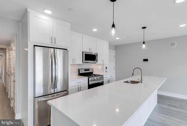 1309 S 52ND ST, Philadelphia, PA 19143