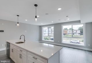 1309 S 52ND ST, Philadelphia, PA 19143