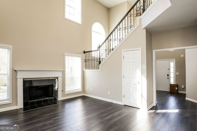 1535 Brooks Pointe Court, Lawrenceville, GA 30045