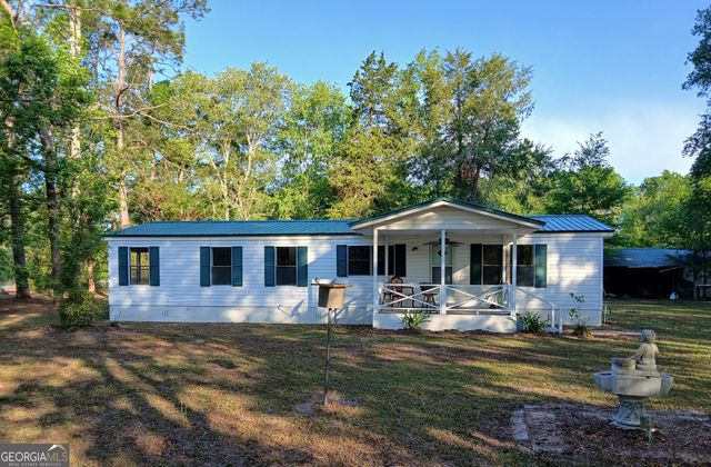 235 Magnolia Street, Folkston, GA 31537