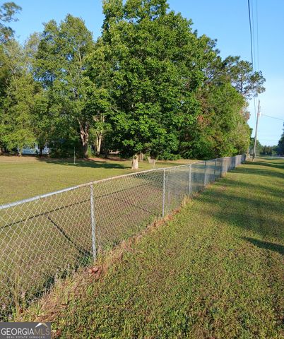 235 Magnolia Street, Folkston, GA 31537