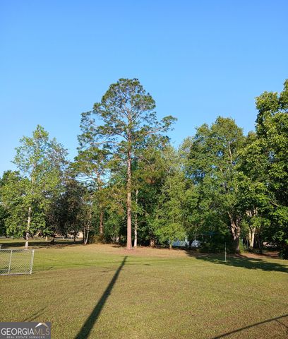 235 Magnolia Street, Folkston, GA 31537