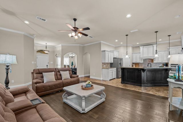 2501 Loyola Street, Lubbock, TX 79415
