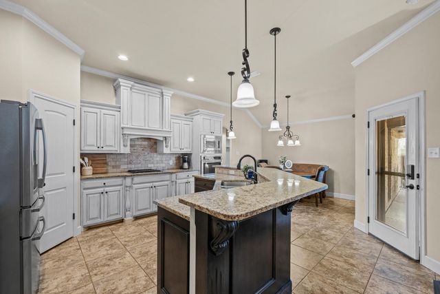 2501 Loyola Street, Lubbock, TX 79415