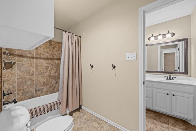 2501 Loyola Street, Lubbock, TX 79415