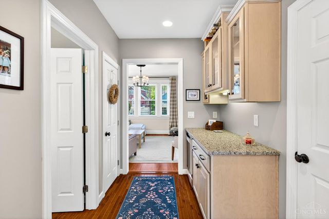 4002 Ballard Avenue, Cincinnati, OH 45209